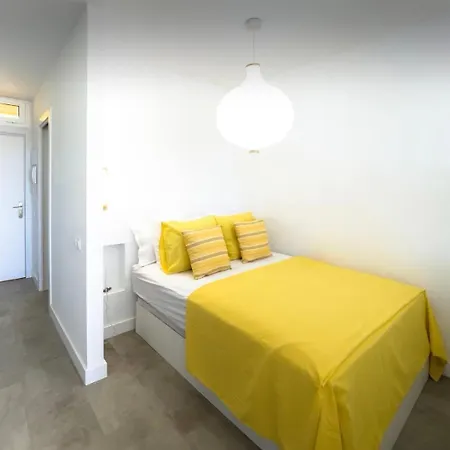 Faro Y Playa דירה